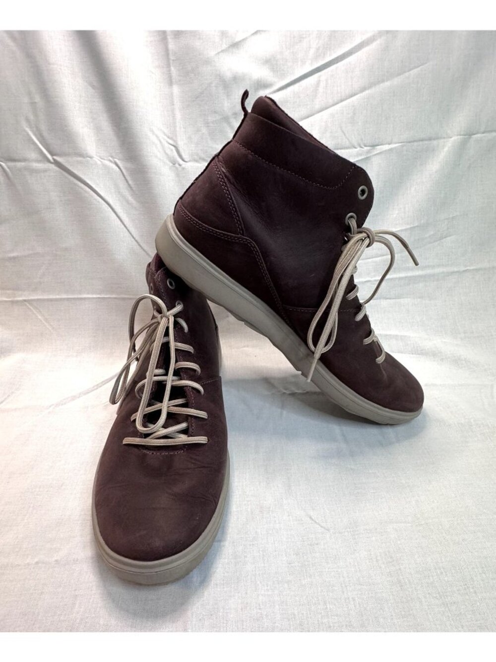 Merrell Huckleberry Leather Ankle Boots Womens 10 Lace Up Comfort Plum Color